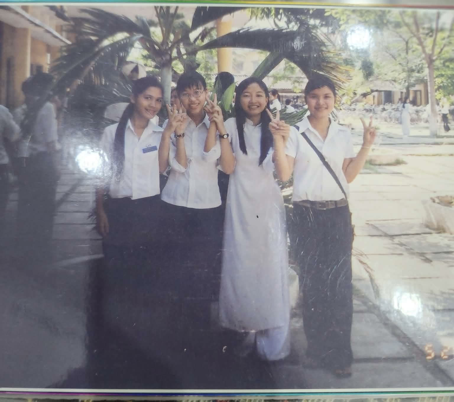 12A3