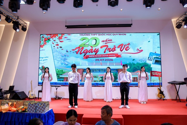 Ảnh Gala