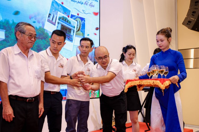 Ảnh Gala